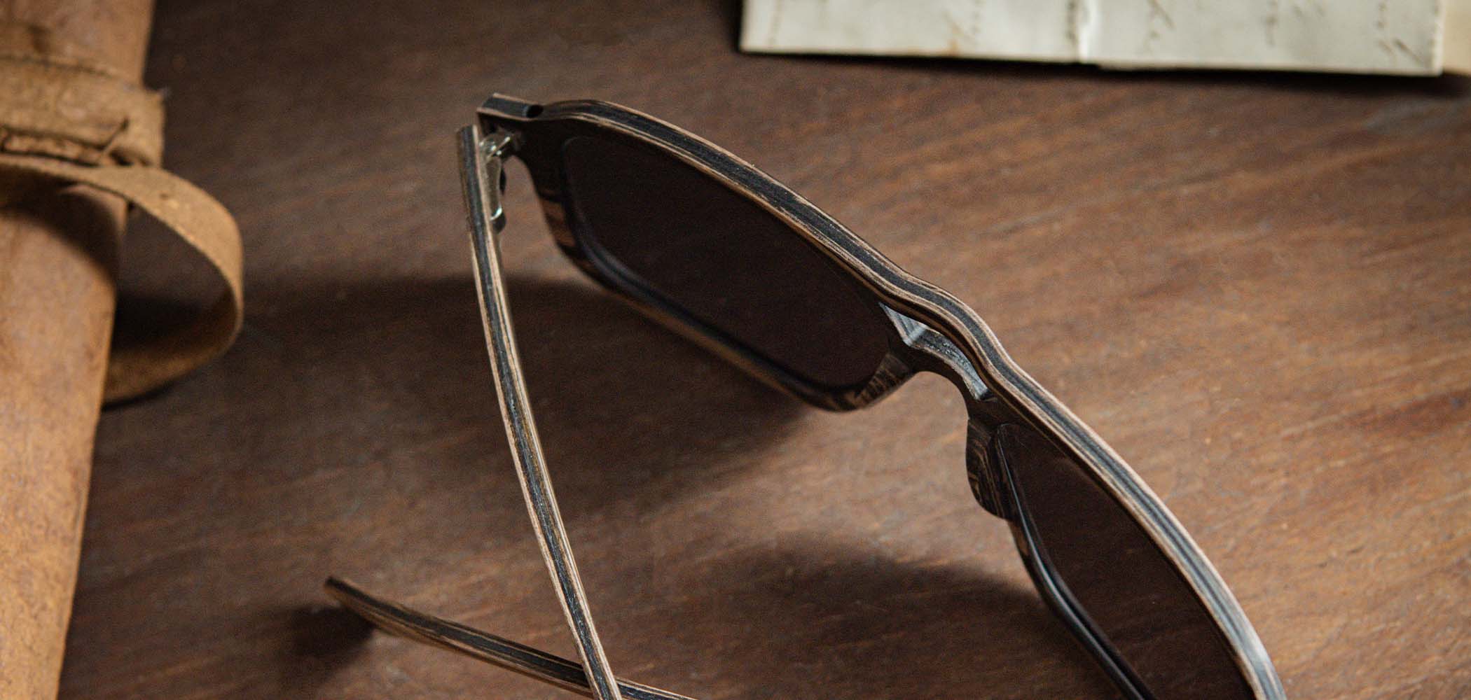 Striped Ebony*Grey+ Striped Ebony*Grey Polarized | Shwood Auburn Wood Sunglasses Striped Ebony