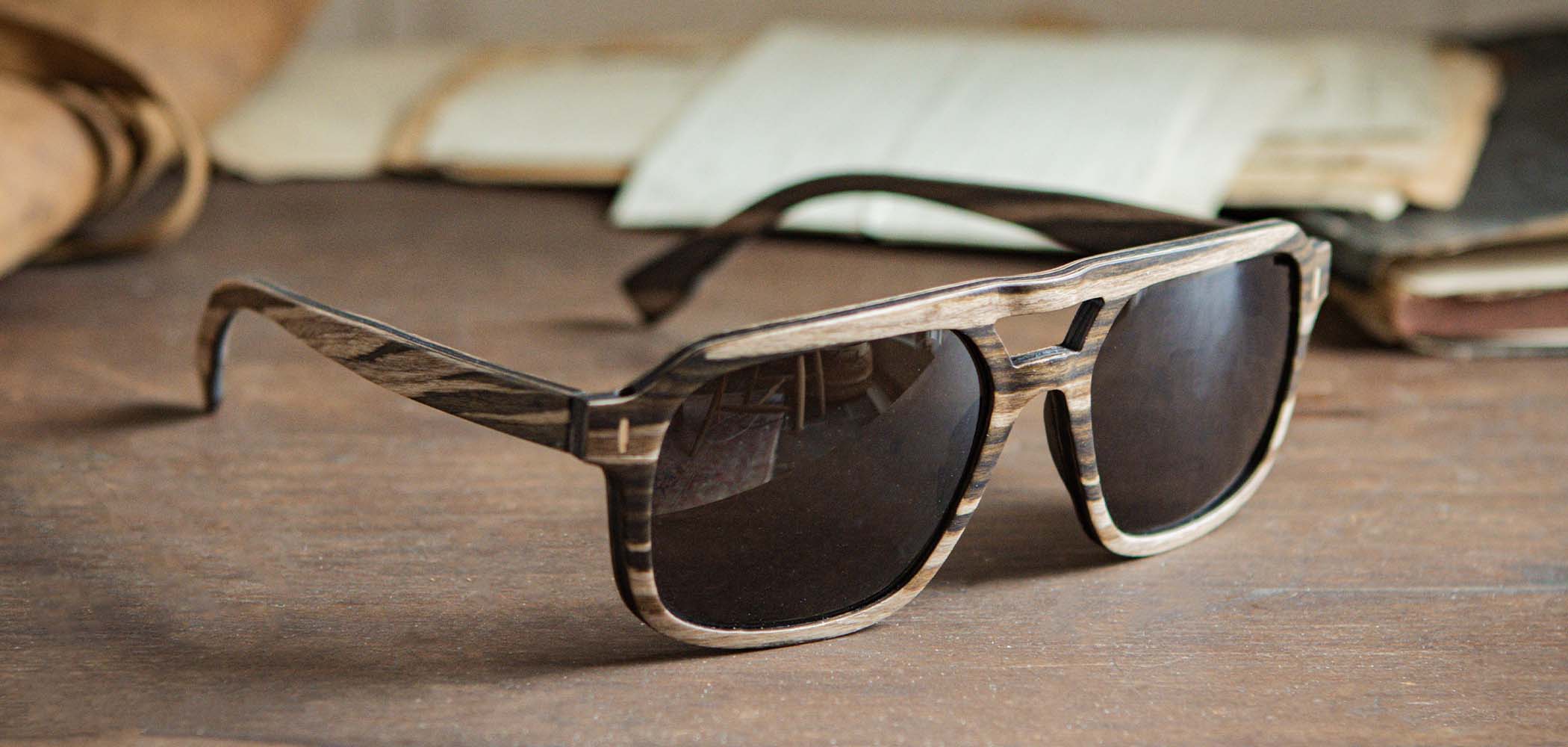Striped Ebony*Grey+ Striped Ebony*Grey Polarized | Shwood Auburn Wood Sunglasses Striped Ebony