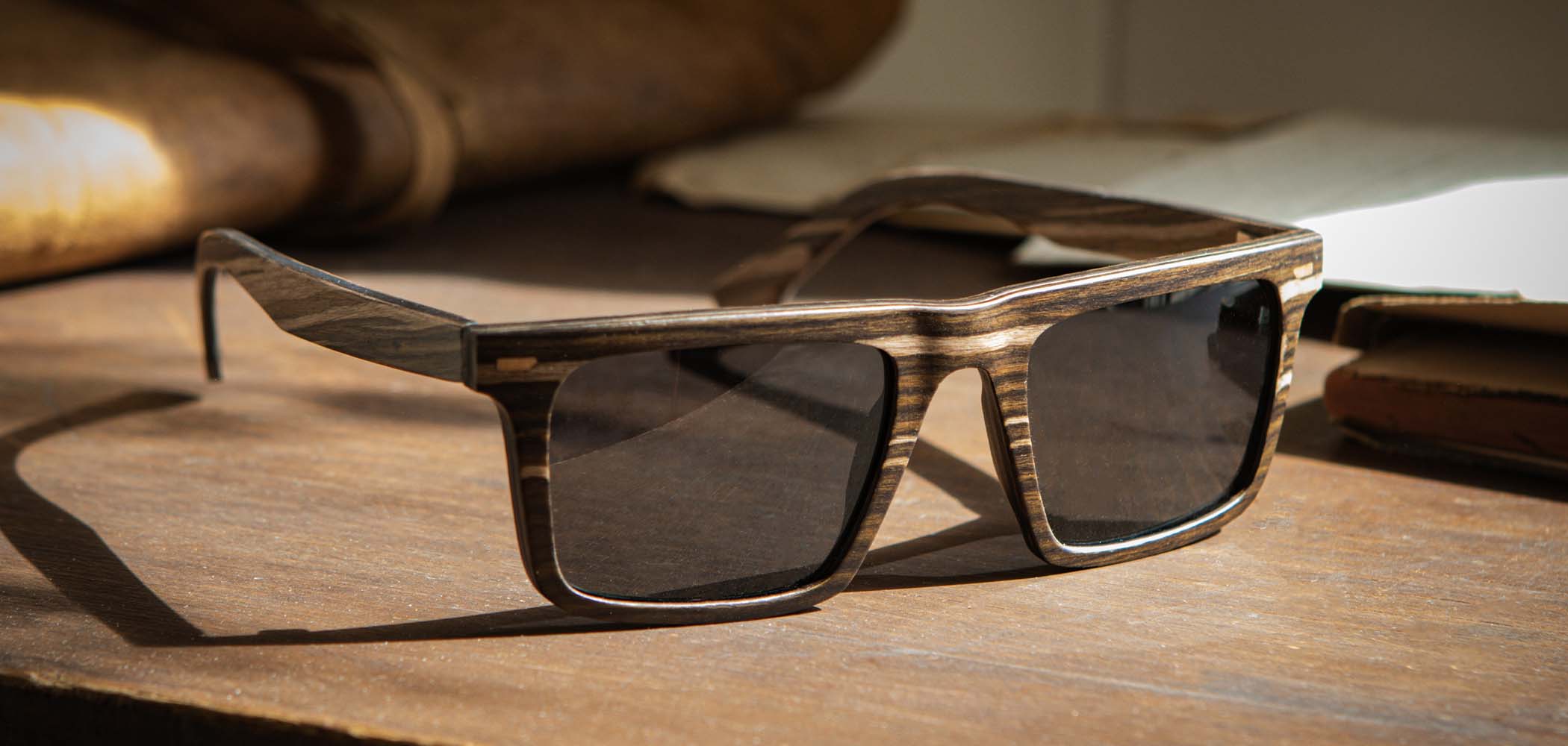Striped Ebony*Grey+ Striped Ebony*Grey Polarized | Shwood Govy Wood Sunglasses Striped Ebony