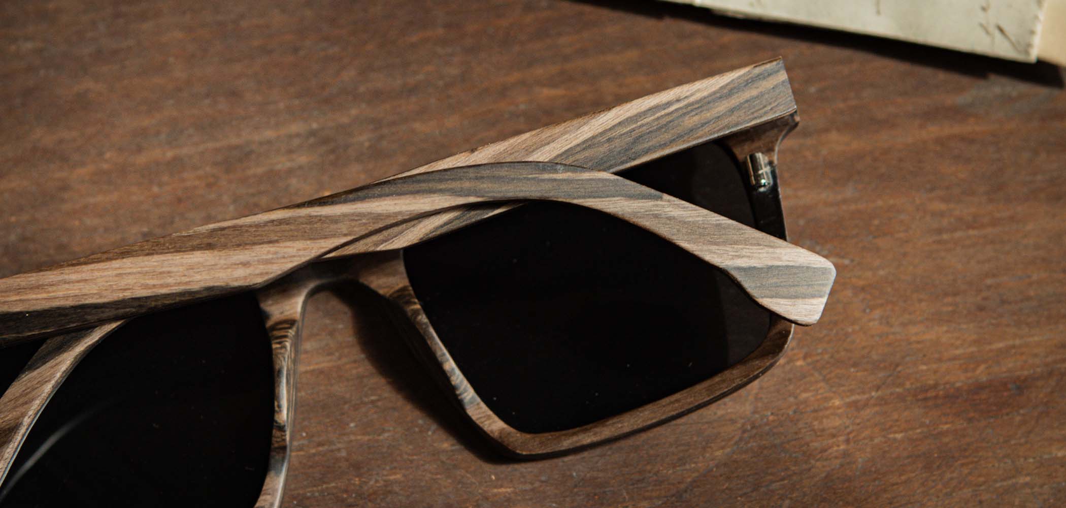 Striped Ebony*Grey+ Striped Ebony*Grey Polarized | Shwood Govy Wood Sunglasses Striped Ebony