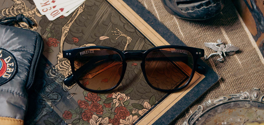 Black*Walnut*Basic Polarized Brown Fade + Black*Walnut*HD Plus Polarized Brown Fade + Black*Walnut*rx | CAMP Topo Black Grateful Dead Stealie Sunglasses